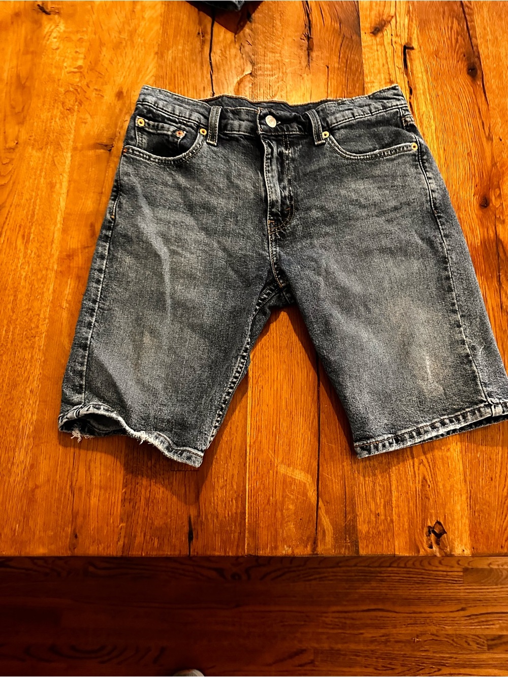 Levi’s 412 Jean Shorts